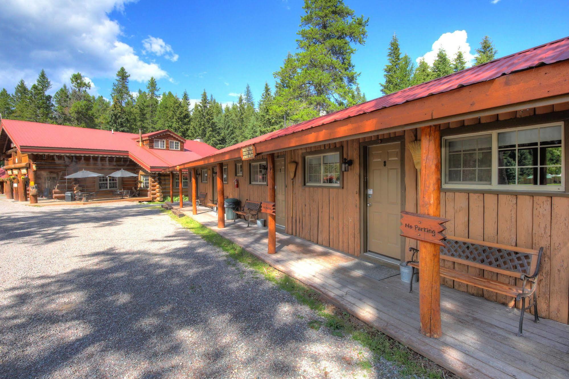 Historic Tamarack Lodge & Cabins Hungry Horse Ngoại thất bức ảnh